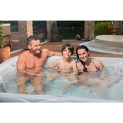 Outdoor Whirlpool 2 - 3 Personen winterfest Reluxis Mars Wellis plug and play Garten kaufen rechteckig weiss Detailbild 3 Personen drin