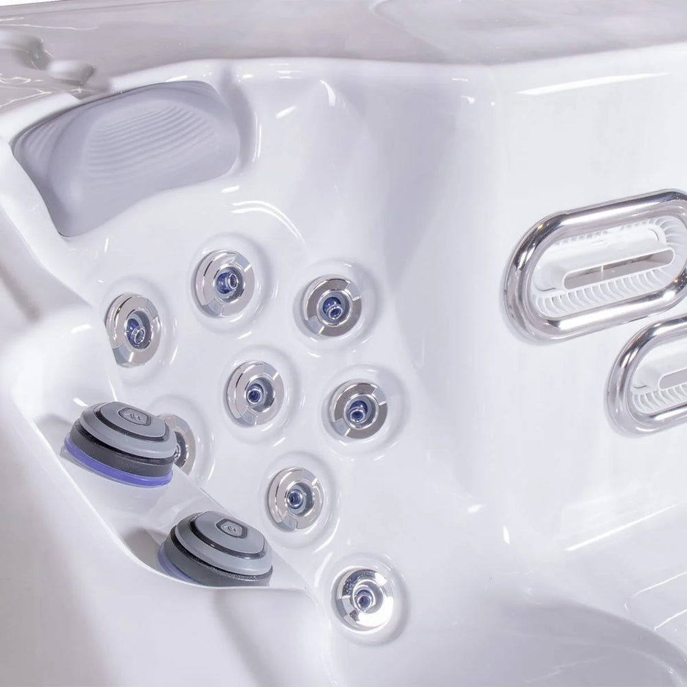 Swim Spa Reluxis Donau Riverjet Life Wellis Pool kaufen Detailbild Sitzplatz