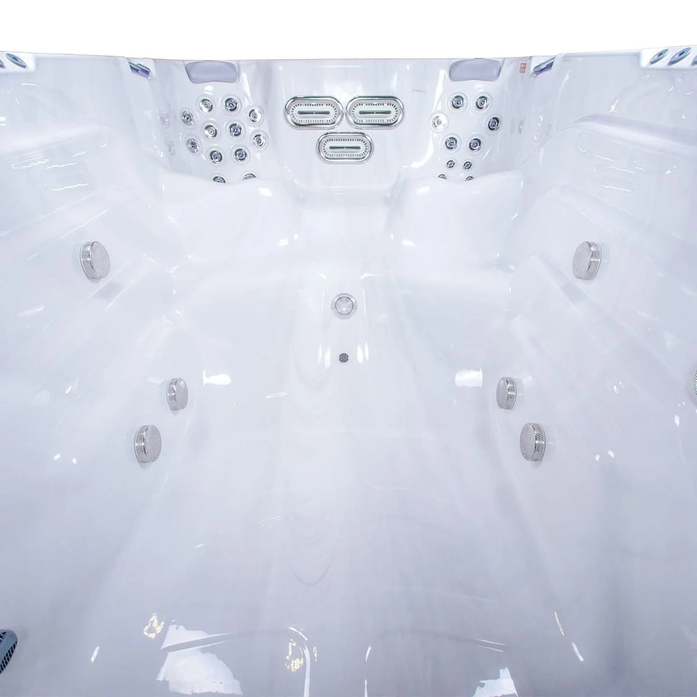 Swim Spa Reluxis Donau Riverjet Life Wellis Pool kaufen Wanne innen