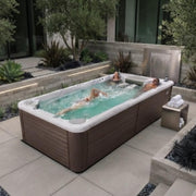 Swim Spa freistehend Reluxis Donau Riverjet Life Wellis Pool kaufen Swimspa Pool mit Abdeckung Outdoor für den Garten Deutschland Österreich Hamburg München Köln Wien Graz Linz