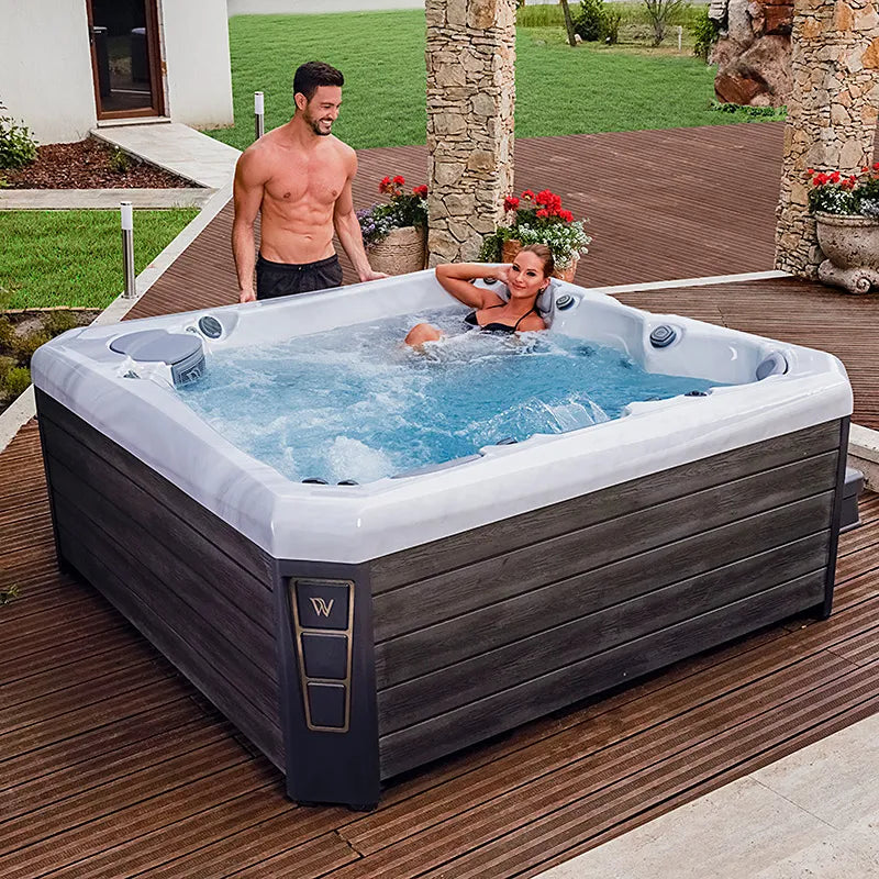 Whirlpool Garten 4 - 5 Personen winterfest Outdoor Reluxis Palermo Life Wellis kaufen eckig auf Terrasse mit 2 Personen