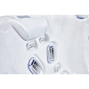 Whirlpool Garten 6 Personen winterfest Reluxis Atlas Life Wellis kaufen 1 Liege 5 Sitzplätze Detailansicht