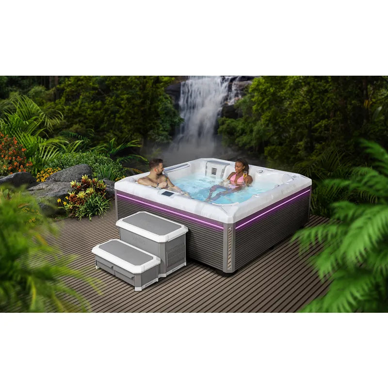 Whirlpool Garten 6 Personen winterfest Reluxis Atlas Life Wellis kaufen beleuchtet mit Wämepumpe in Treppe