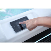Whirlpool Outdoor 6 - 7 Personen winterfest Reluxis Elbrus Life Wellis Garten kaufen Deteilbild Touchpanel