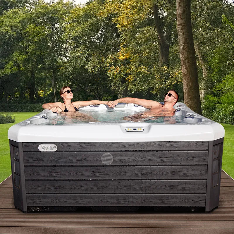 Whirlpool Outdoor im Garten 2 4 6 Personen winterfest kaufen Preis ganzjährig Wellis Lima 4 eckig Detailbild 2 Personen drin