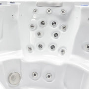 Whirlpool Outdoor 6 Personen winterfest Reluxis Jupiter Wellis im Garten kaufen Angebot draußen energiesparend für Terrasse Detailbild Sitzplatz