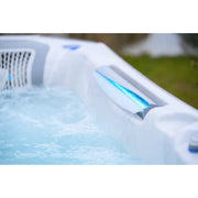 Whirlpool Outdoor 6 Personen winterfest Reluxis Kilimanjaro Life Wellis Garten kaufen Preis Detailbild Wasserfall