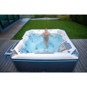 Whirlpool Outdoor 6 Personen winterfest Reluxis Kilimanjaro Life Wellis Garten kaufen Preis mit Frau