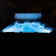 Whirlpool Outdoor 6 Personen winterfest Reluxis Venus Wellis für den Garten kaufen quadratisch nachts bleuchtet