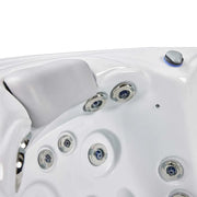 Whirlpool Outdoor 6 Personen winterfest Reluxis Venus Wellis Garten kaufen quadratisch Detailbild Kopfstütze