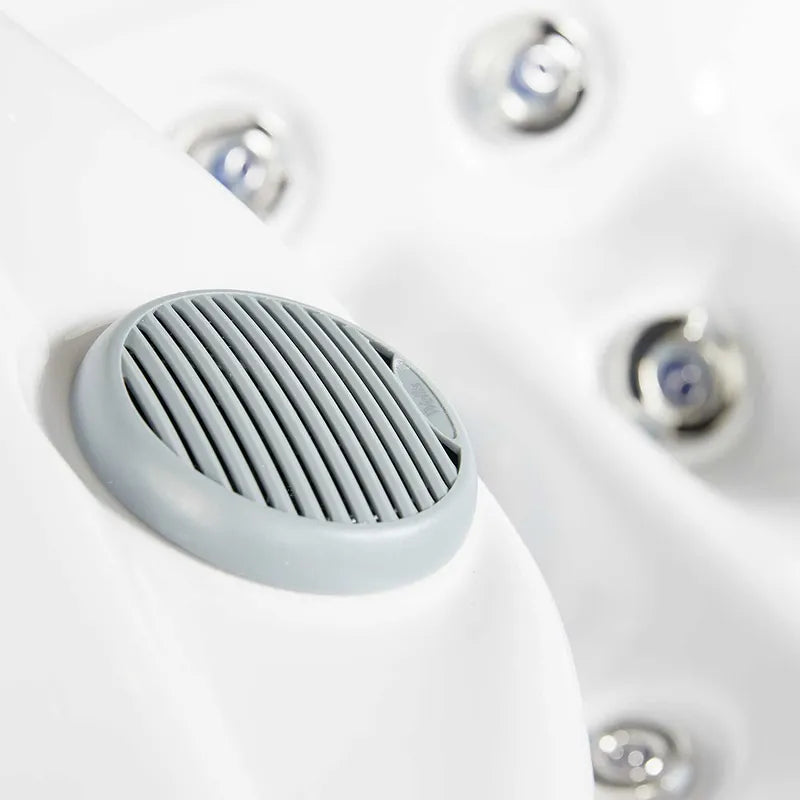 Whirlpool Outdoor 6 Personen winterfest Reluxis Venus Wellis Garten kaufen quadratisch Detailbild Lautsprecher