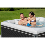 Whirlpool Outdoor Garten 2 4 6 Personen winterfest kaufen ganzjährig Preis Wellis Makalu Detailbild mit 3 Personen drin